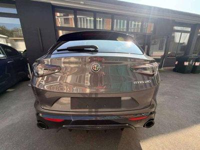 Alfa Romeo Stelvio 2.2 t Veloce Q4 210cv auto (5)