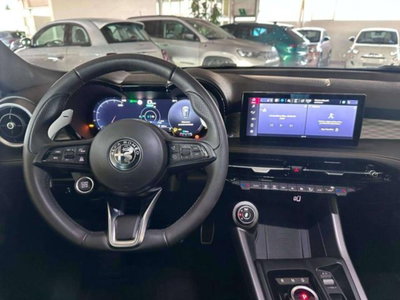 Alfa Romeo Tonale 1.3 phev Veloce Q4 280cv at6 (11)
