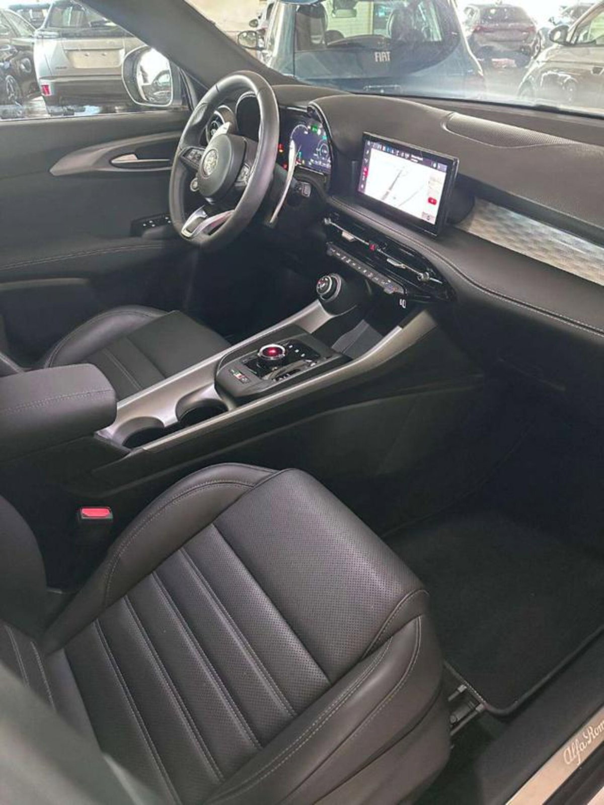 Alfa Romeo Tonale 1.3 phev Veloce Q4 280cv at6 (16)