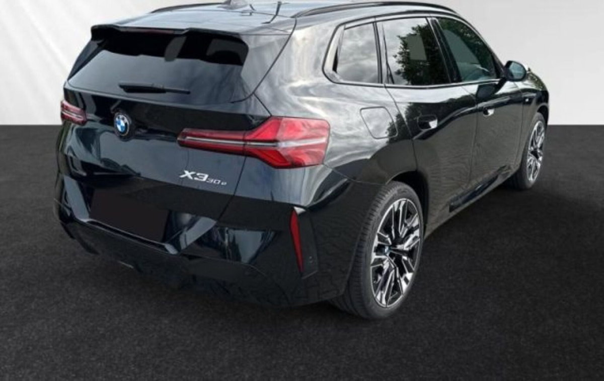 BMW X3 xdrive30e MSport auto (2)