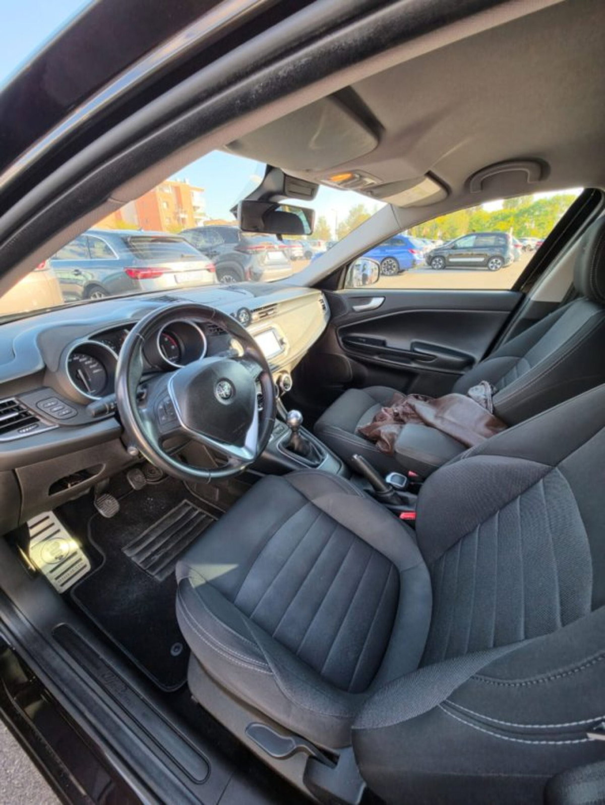 Alfa Romeo Giulietta 1.6 JTDm Super 120cv (6)