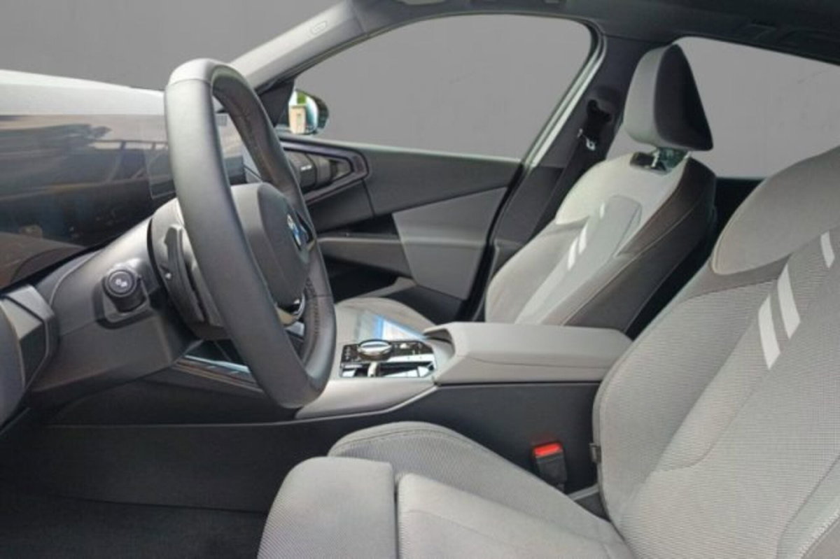 BMW X3 xDrive20d 48V (7)