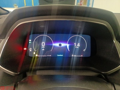 Renault Captur 1.2 eco-g Techno 120cv (13)