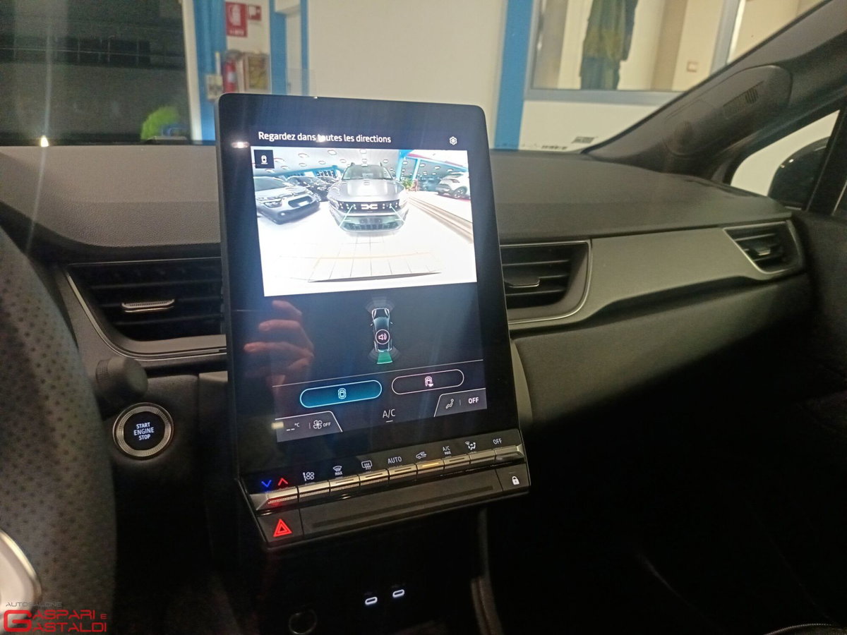 Renault Captur 1.2 eco-g Techno 120cv (14)
