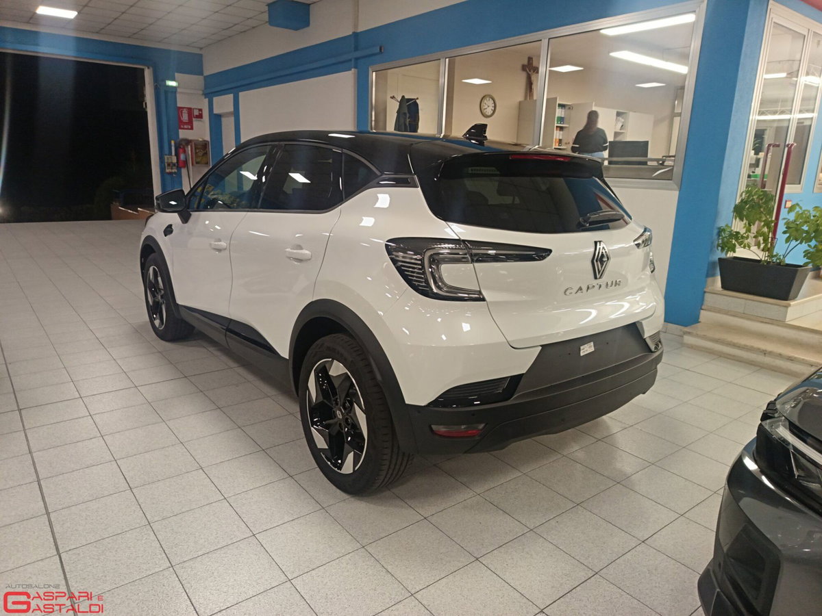 Renault Captur 1.2 eco-g Techno 120cv (5)