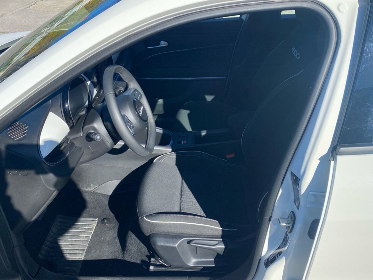 Fiat 600 1.2 hybrid Icon 145cv auto (17)