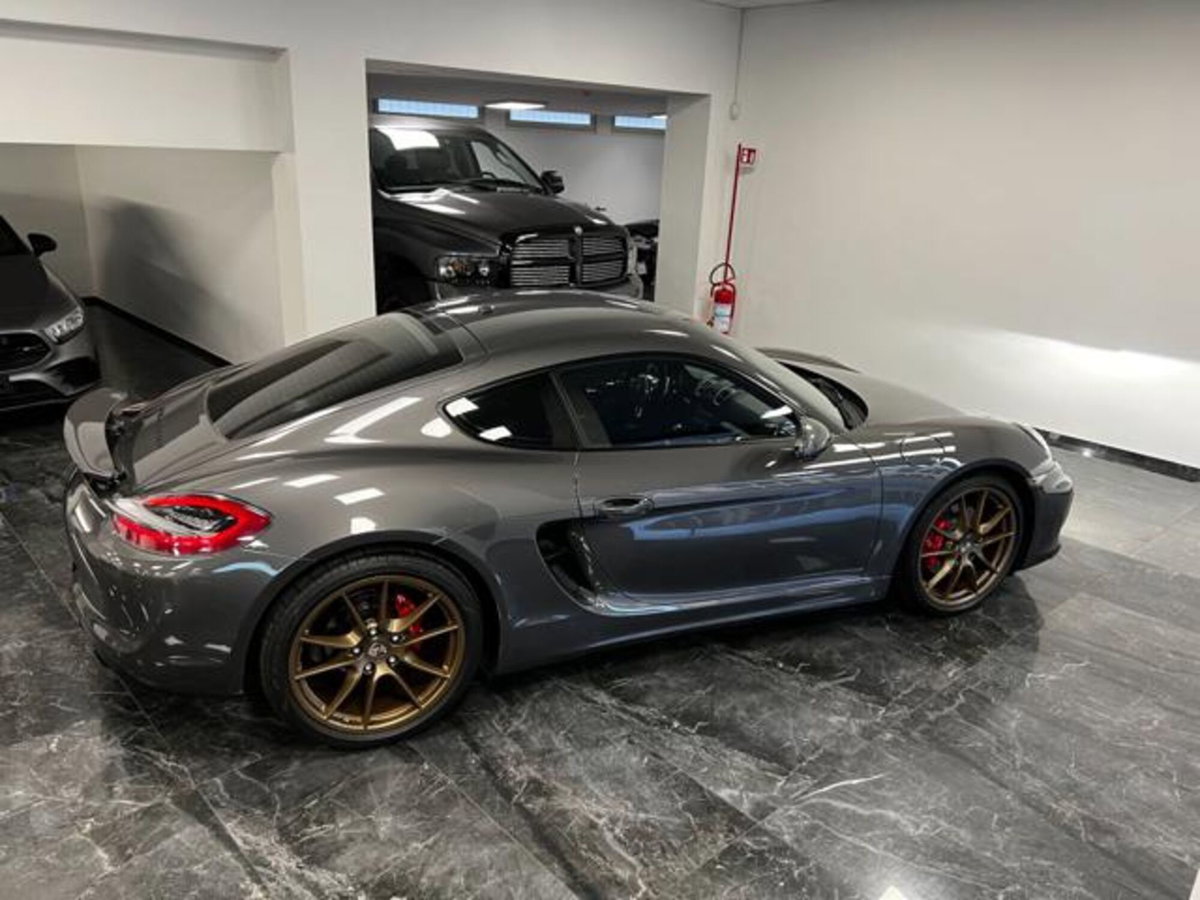Porsche Cayman 3.4 S (9)