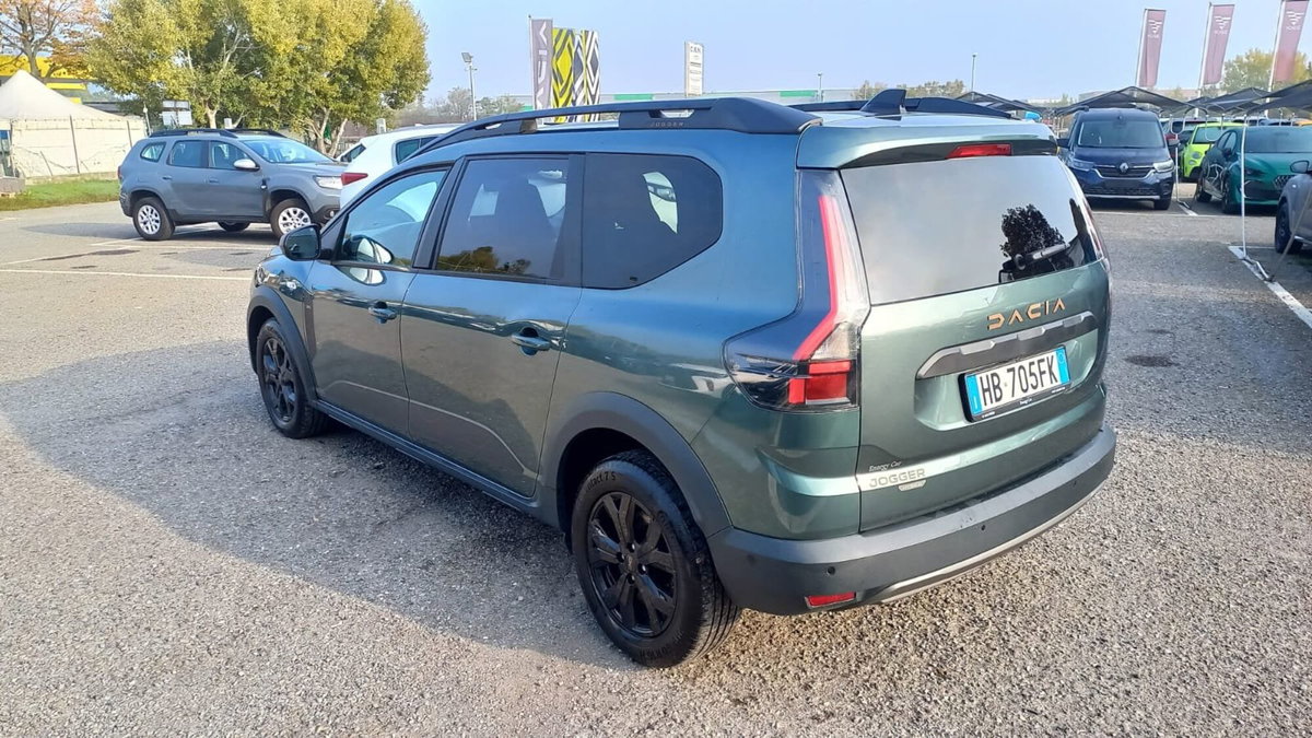 Dacia Jogger 1.8 hybrid Extreme 155cv auto (4)