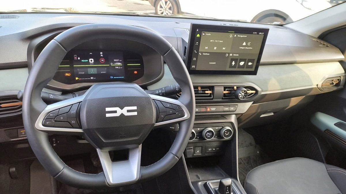 Dacia Jogger 1.8 hybrid Extreme 155cv auto (8)