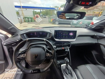 Peugeot 208 PureTech 100 Stop&Start 5 porte GT (10)