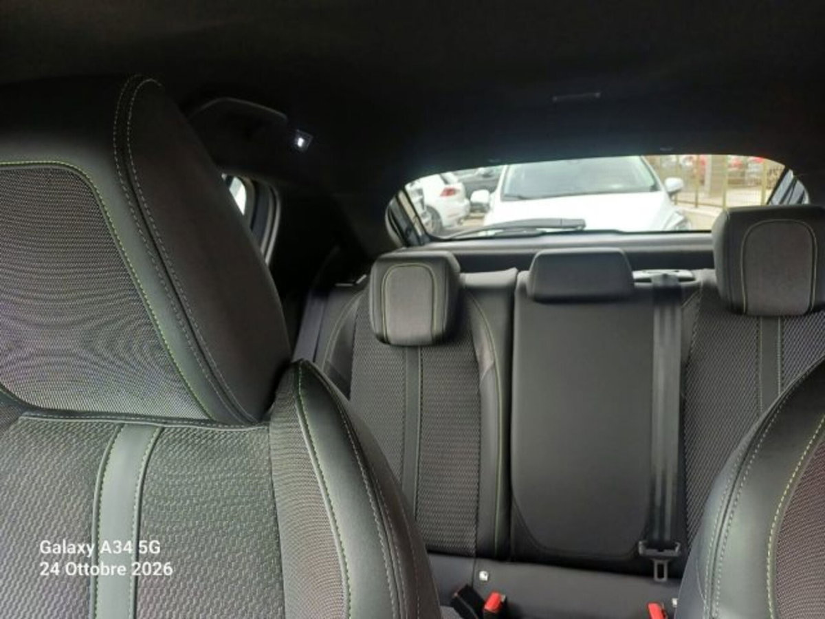 Peugeot 208 PureTech 100 Stop&Start 5 porte GT (14)