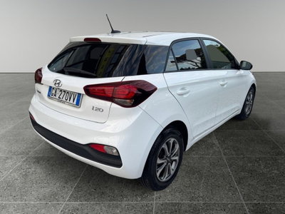 Hyundai i20 1.2 5 porte Connectline (6)