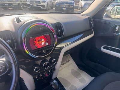 MINI Mini Countryman 2.0 Cooper D Essential Countryman (17)