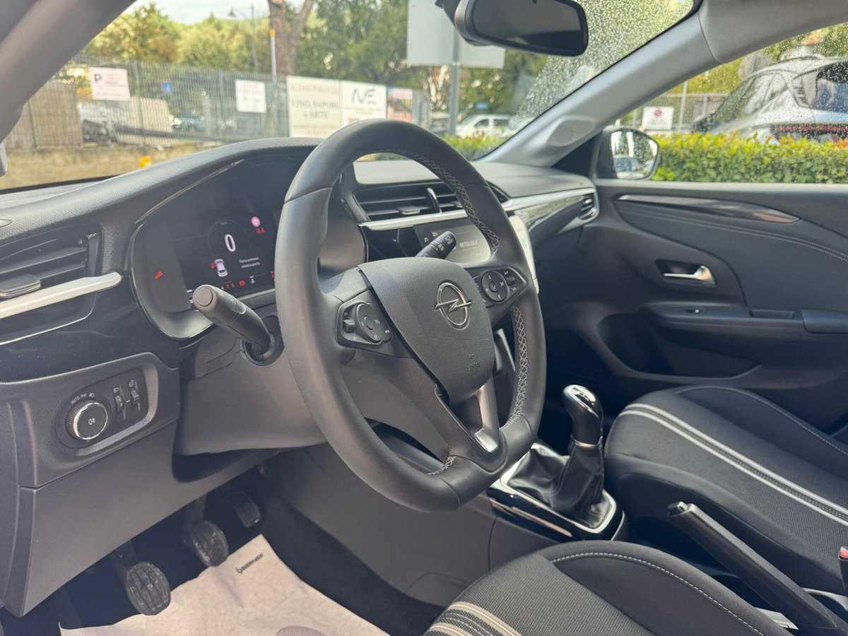 Opel Corsa 1.2 Design & Tech (17)