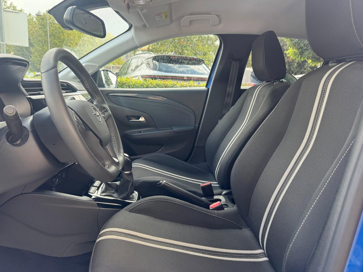 Opel Corsa 1.2 Design & Tech (8)