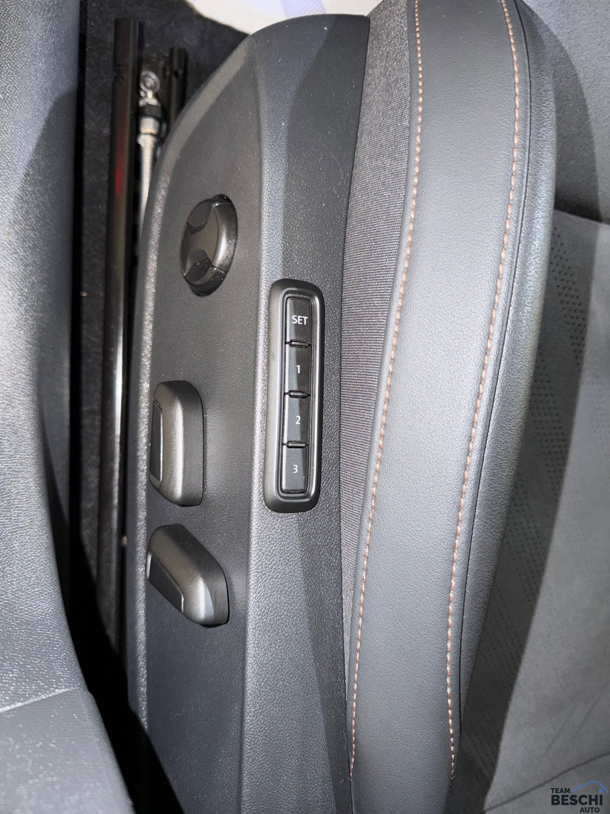 Cupra Formentor 1.5 hybrid 150cv dsg (17)