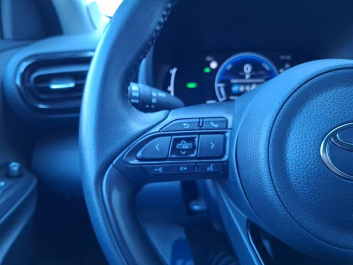 Toyota Yaris Cross 1.5 Hybrid 5p. E-CVT Trend (12)