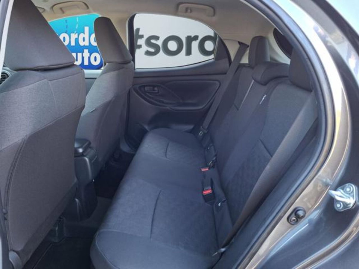 Toyota Yaris Cross 1.5 Hybrid 5p. E-CVT Trend (20)