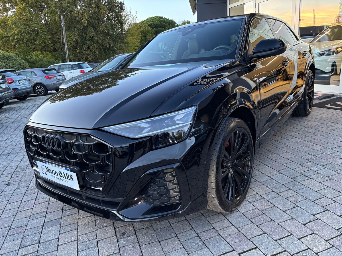 Audi Q8 3.0 tdi mhev S line quattro 286cv tiptronic