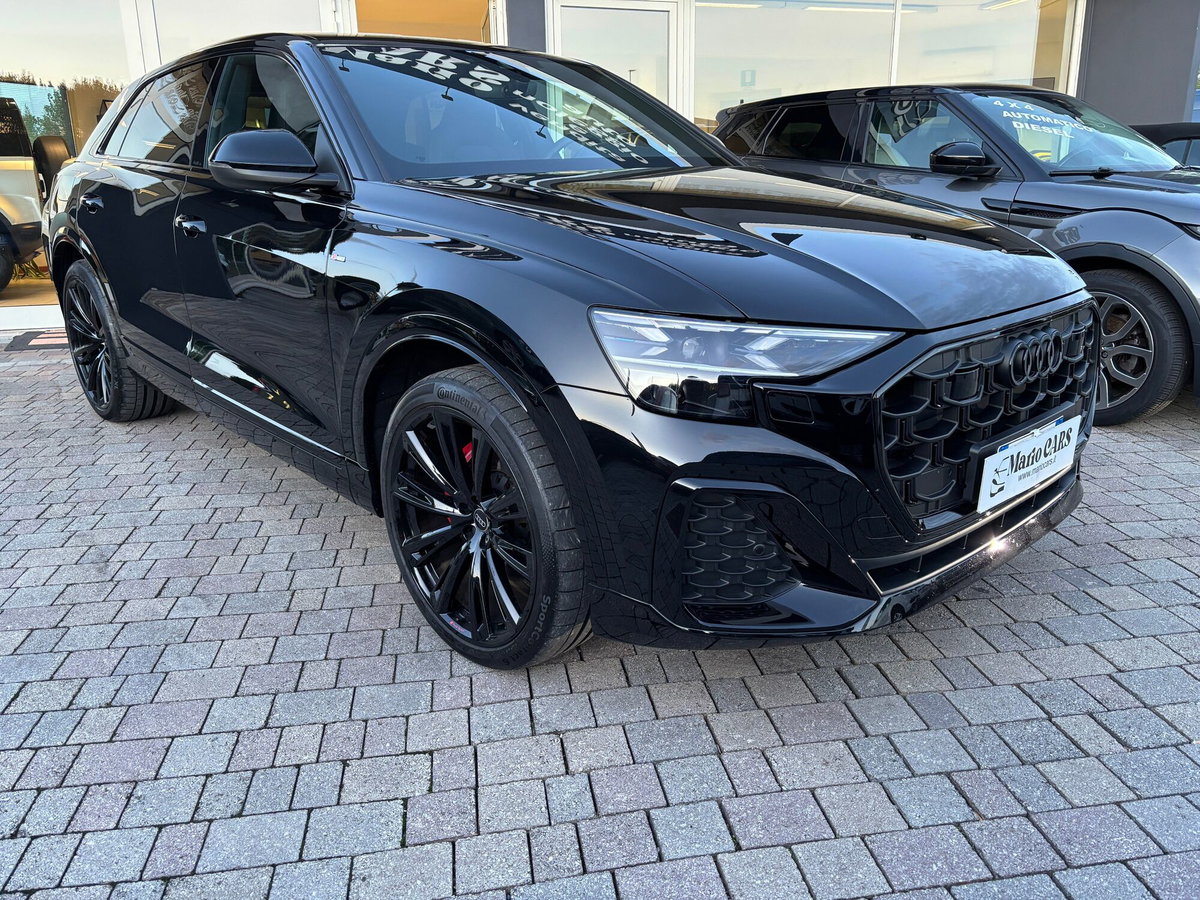 Audi Q8 3.0 tdi mhev S line quattro 286cv tiptronic (3)