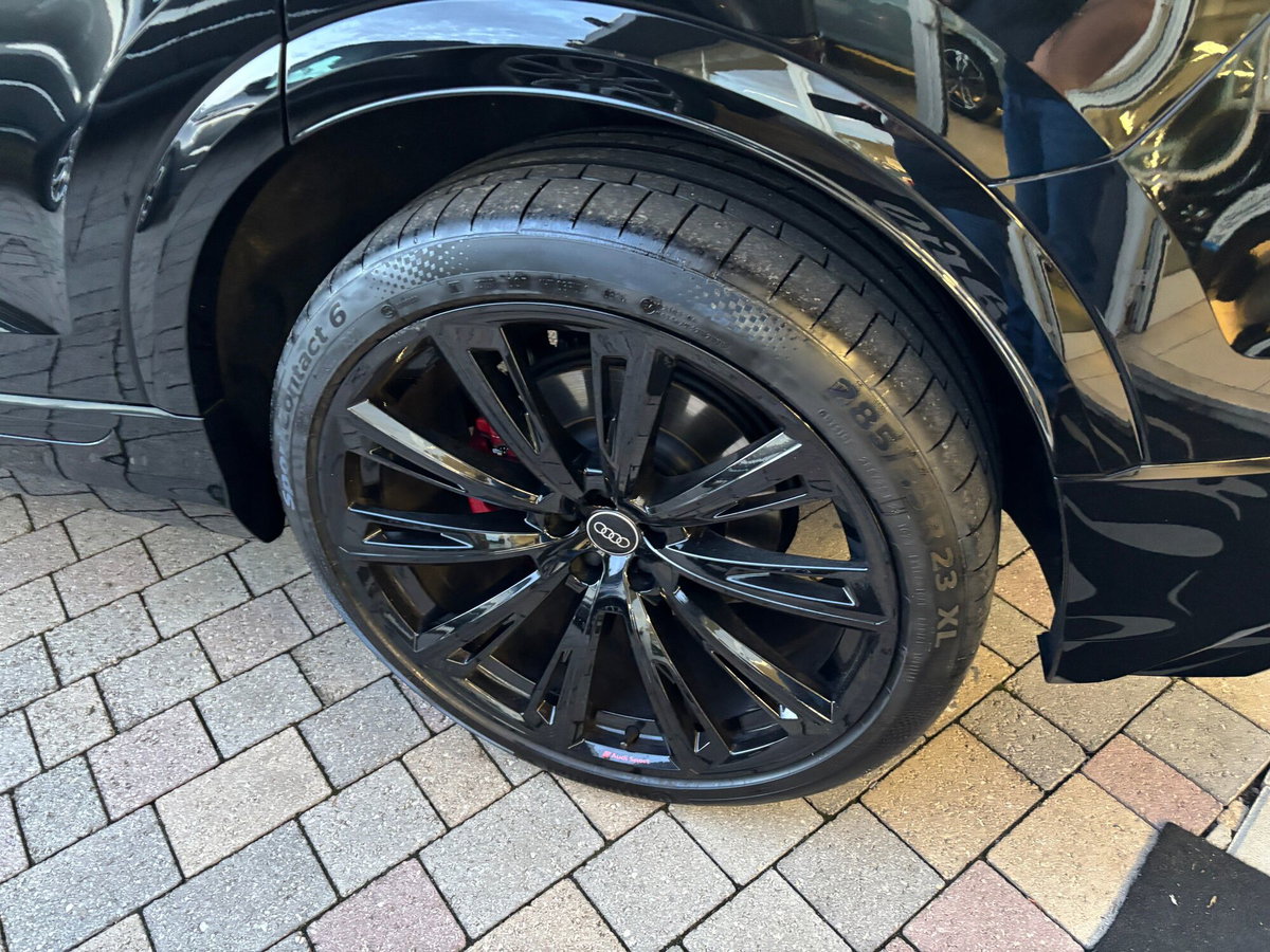 Audi Q8 3.0 tdi mhev S line quattro 286cv tiptronic (7)
