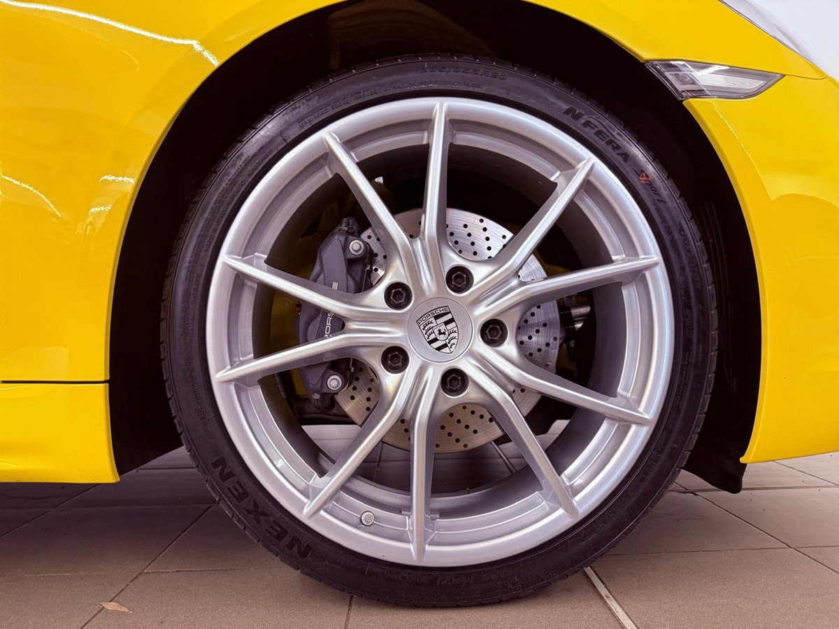 Porsche 718 Boxster  Boxster 2.0 300cv (7)