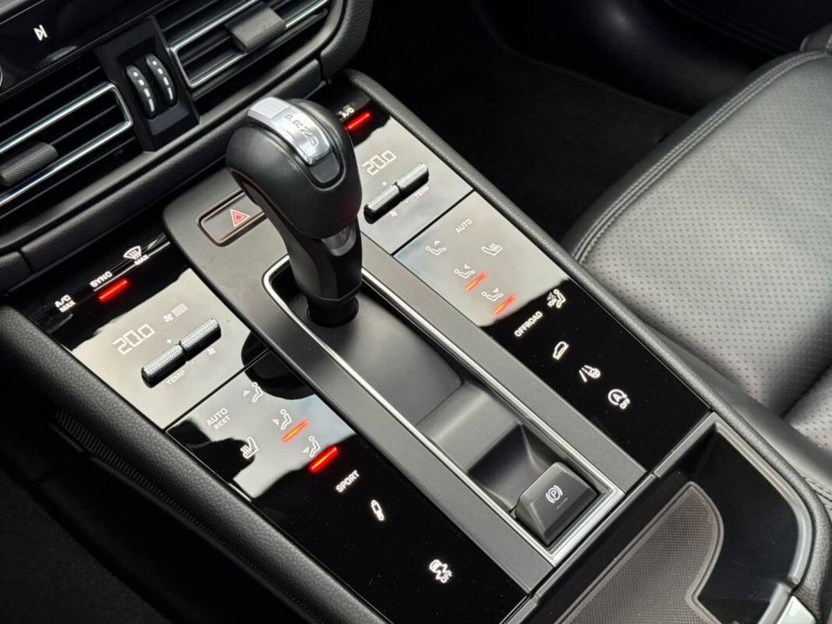 Porsche Macan 2.0 265cv pdk (13)