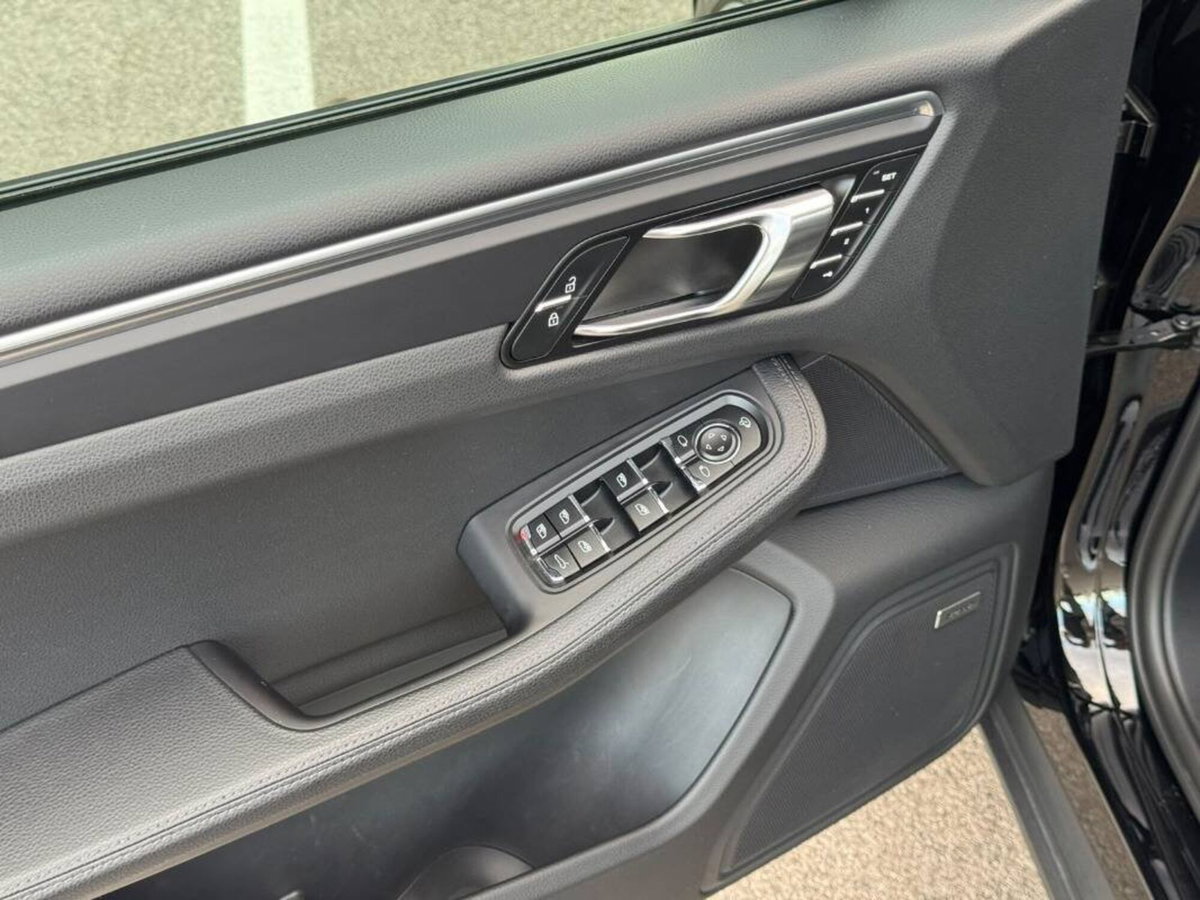 Porsche Macan 2.0 265cv pdk (20)