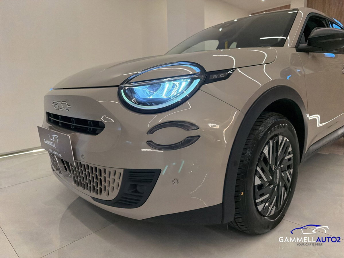 Fiat 600 1.2 hybrid 110cv auto (16)