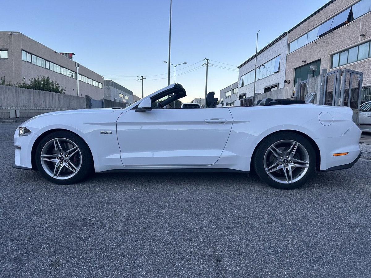 Ford Mustang Cabrio Convertible 5.0 V8 GT (11)