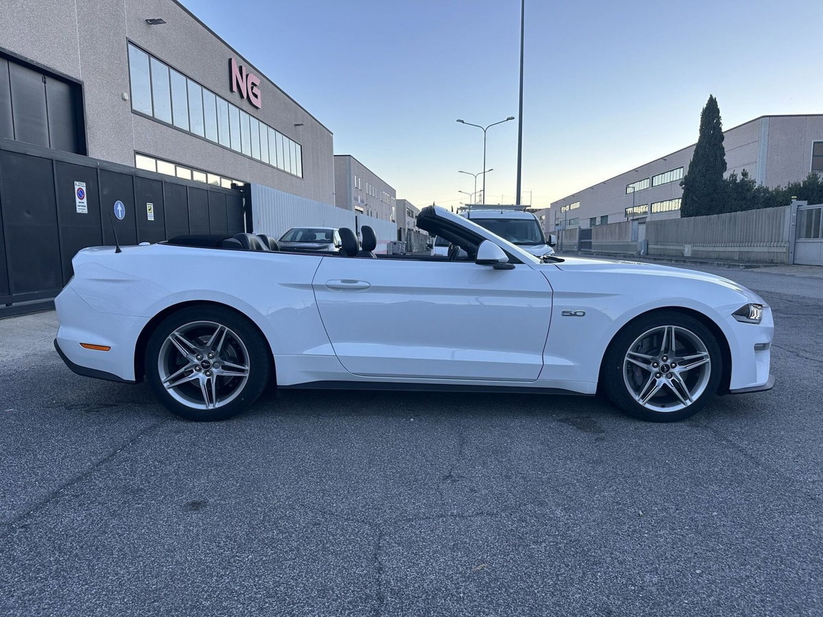 Ford Mustang Cabrio Convertible 5.0 V8 GT (15)
