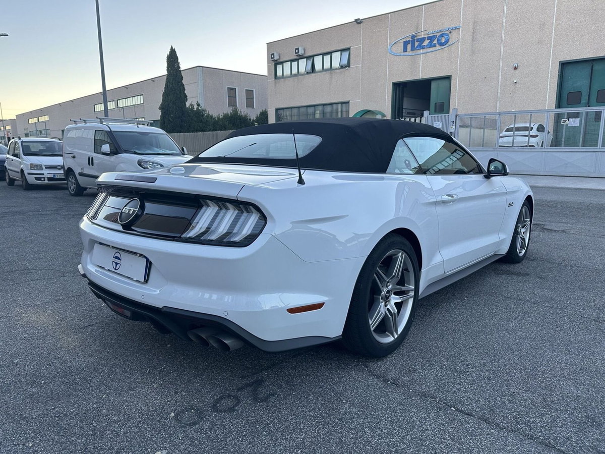 Ford Mustang Cabrio Convertible 5.0 V8 GT (6)