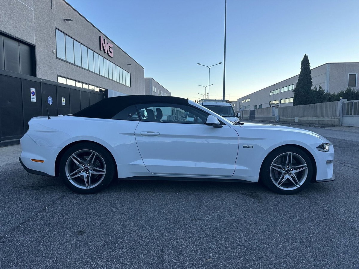 Ford Mustang Cabrio Convertible 5.0 V8 GT (7)