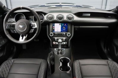 Ford Mustang Coupé Fastback 2.3 EcoBoost (13)