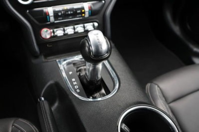 Ford Mustang Coupé Fastback 2.3 EcoBoost (15)