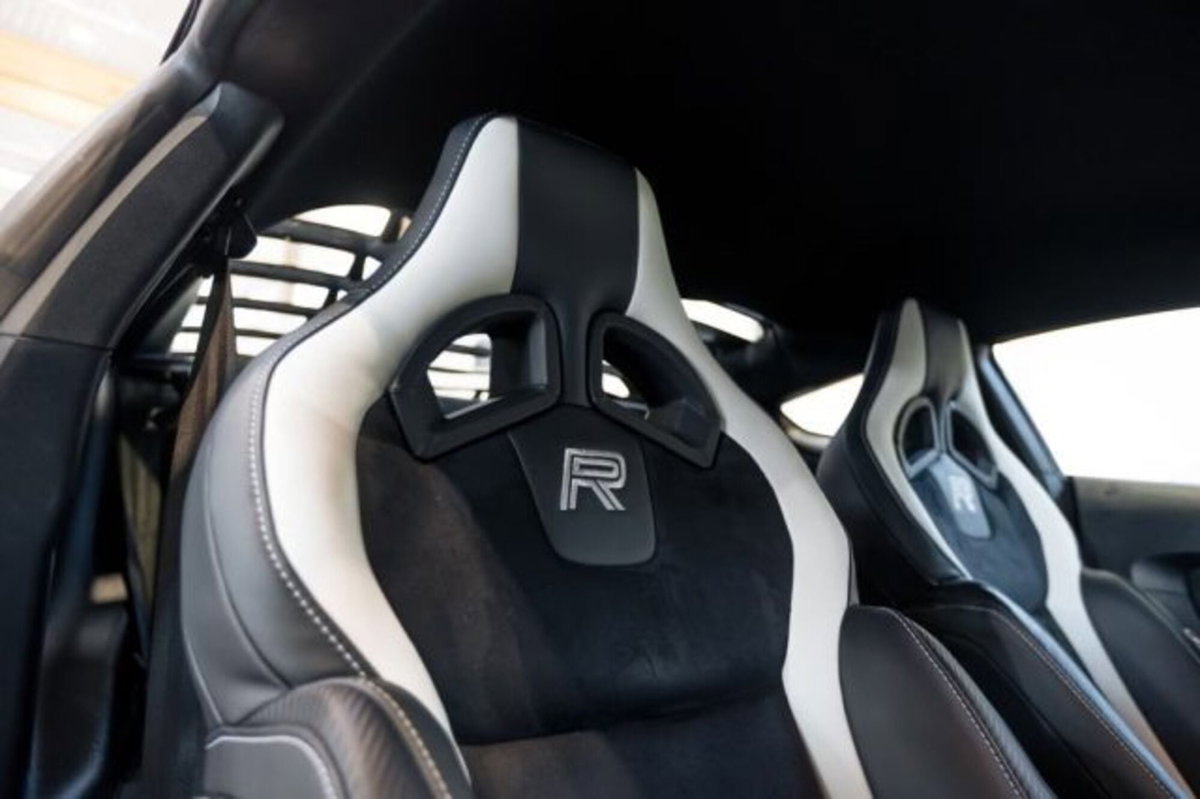Ford Mustang Coupé Fastback 2.3 EcoBoost (15)