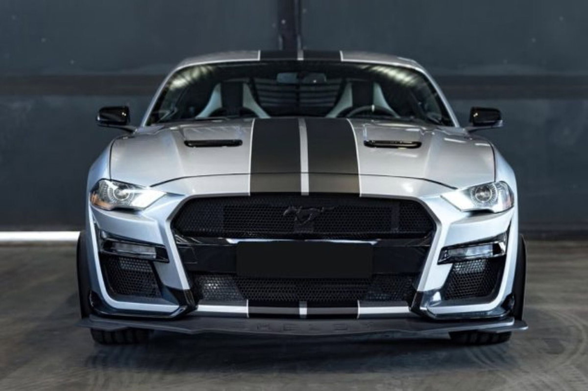 Ford Mustang Coupé Fastback 2.3 EcoBoost (2)