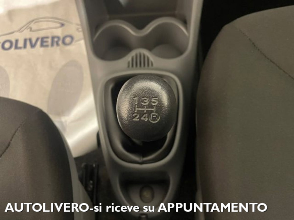 Toyota Aygo 1.0 12V VVT-i 5 porte Griffe (16)