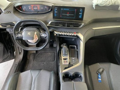 Peugeot 3008 PureTech Turbo 130 S&S EAT8 GT (15)