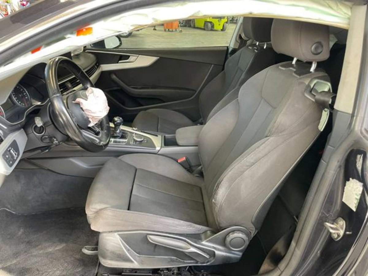 Audi A5 Coupé 2.0 TDI 190 CV ultra (10)