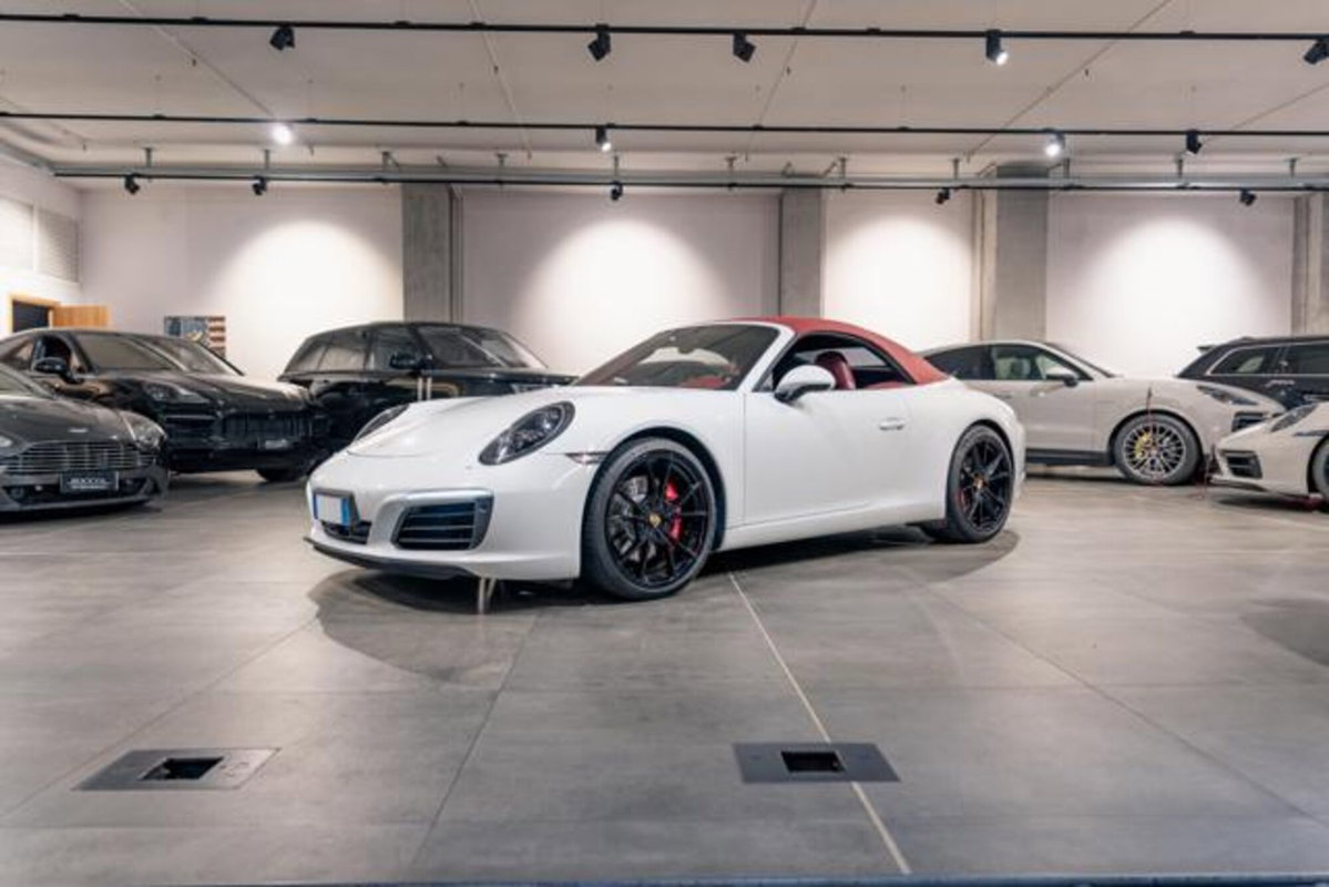 Porsche 911 Cabrio 3.0 Carrera S