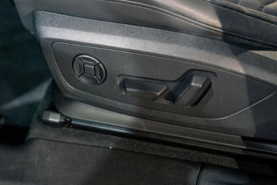 Audi RS Q3 2.5 quattro s-tronic (16)