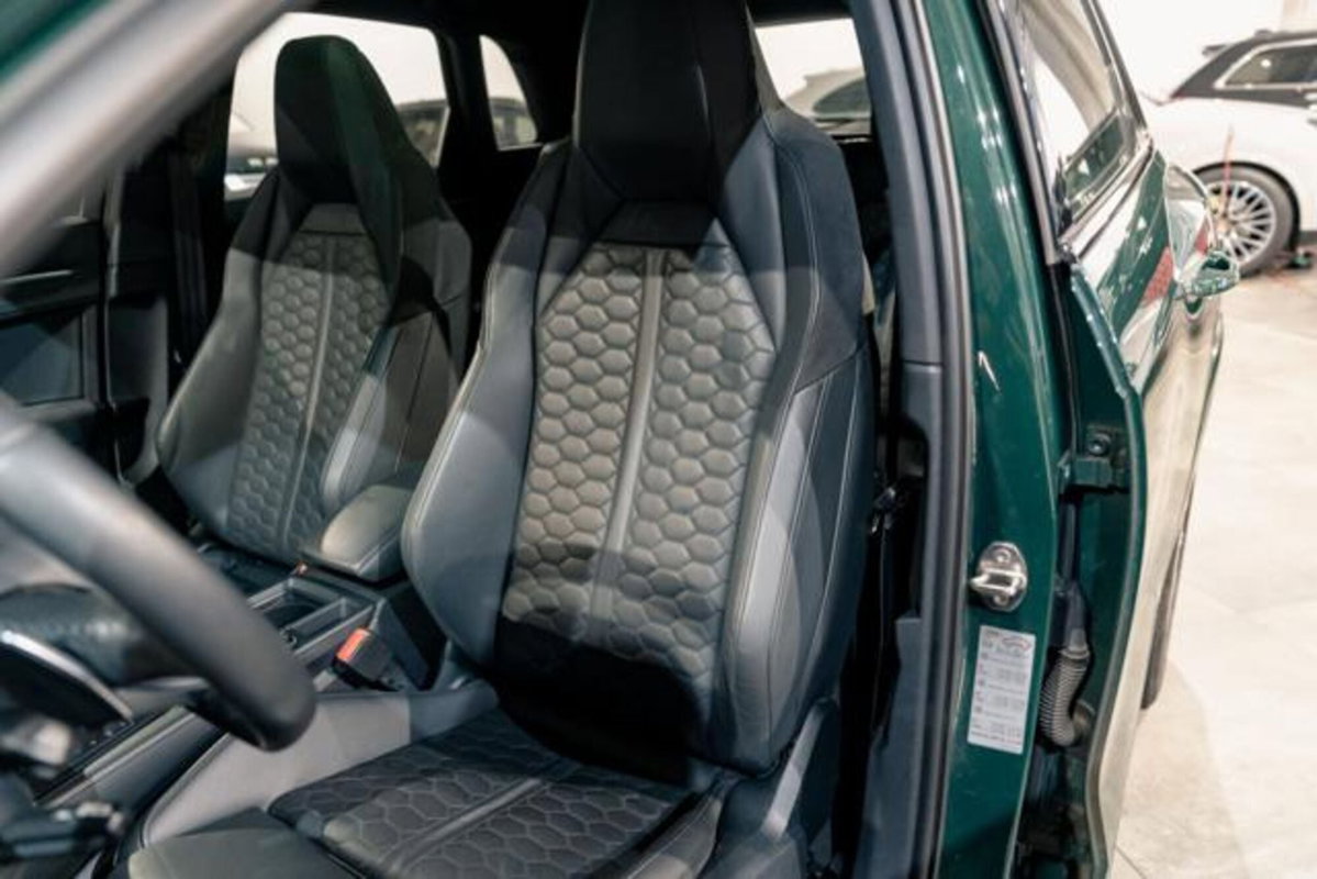 Audi RS Q3 2.5 quattro s-tronic (8)