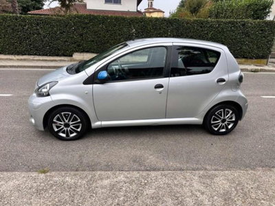 Toyota Aygo 1.0 12V VVT-i 5 porte Active Connect (5)