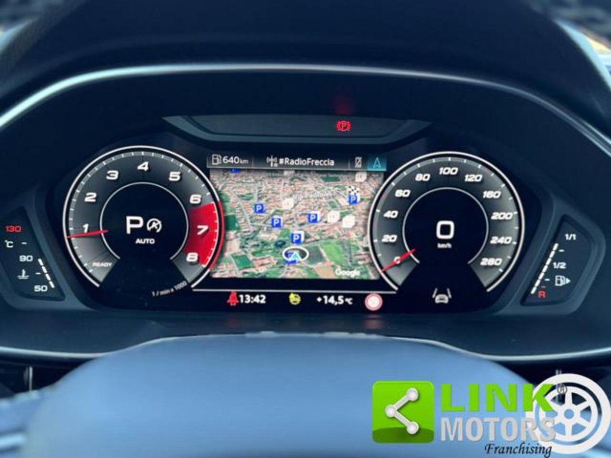 Audi Q3 Sportback 40 2.0 tfsi Identity Black quattro s-tronic (20)