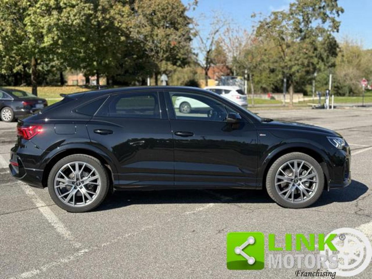 Audi Q3 Sportback 40 2.0 tfsi Identity Black quattro s-tronic (5)
