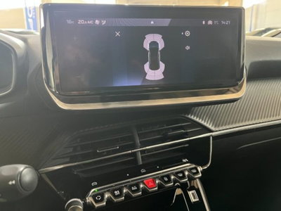 Peugeot 2008 PureTech 100 S&S Allure Navi Pack (16)