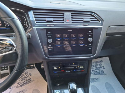 Volkswagen Tiguan Allspace 2.0 tdi R-Line 150cv dsg (12)