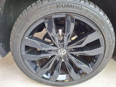 Volkswagen Tiguan Allspace 2.0 tdi R-Line 150cv dsg (6)