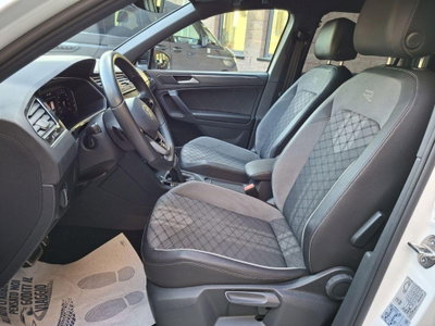 Volkswagen Tiguan Allspace 2.0 tdi R-Line 150cv dsg (8)